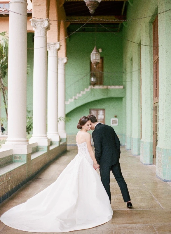 An Indoor Wedding for Alina and Dan