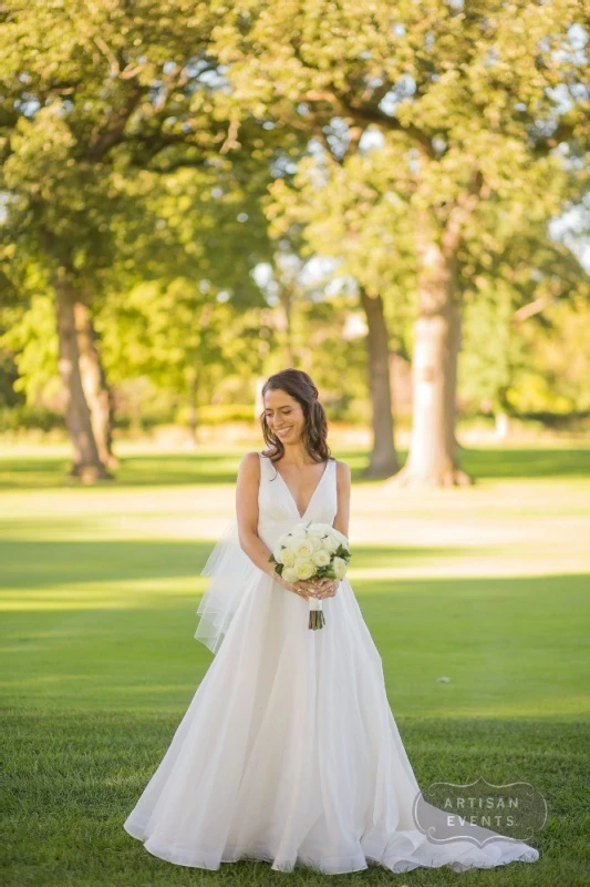 A Classic Wedding for Sarah and Mike