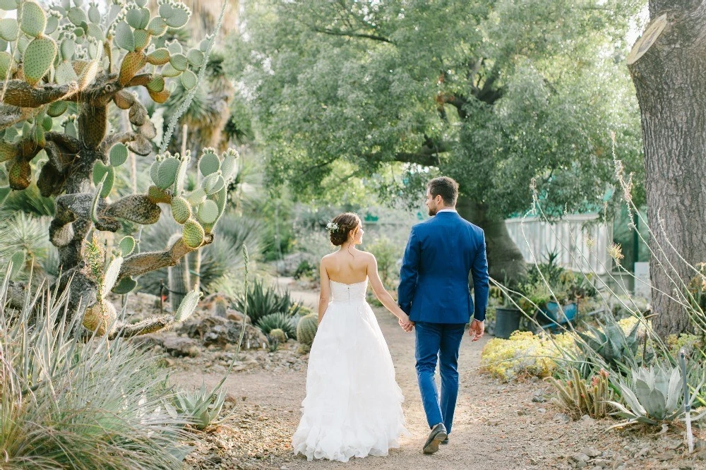 An Outdoor Wedding for Kim and Brant