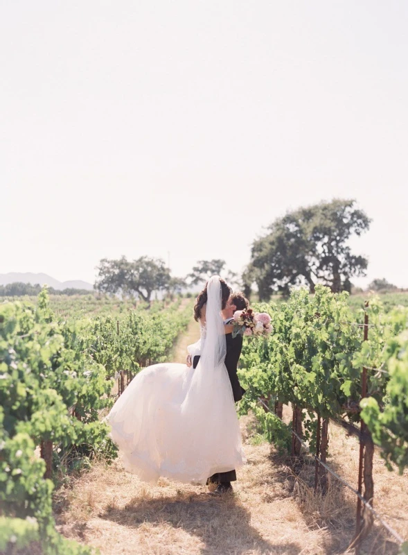 A Rustic Wedding for Alyssa and Brandon