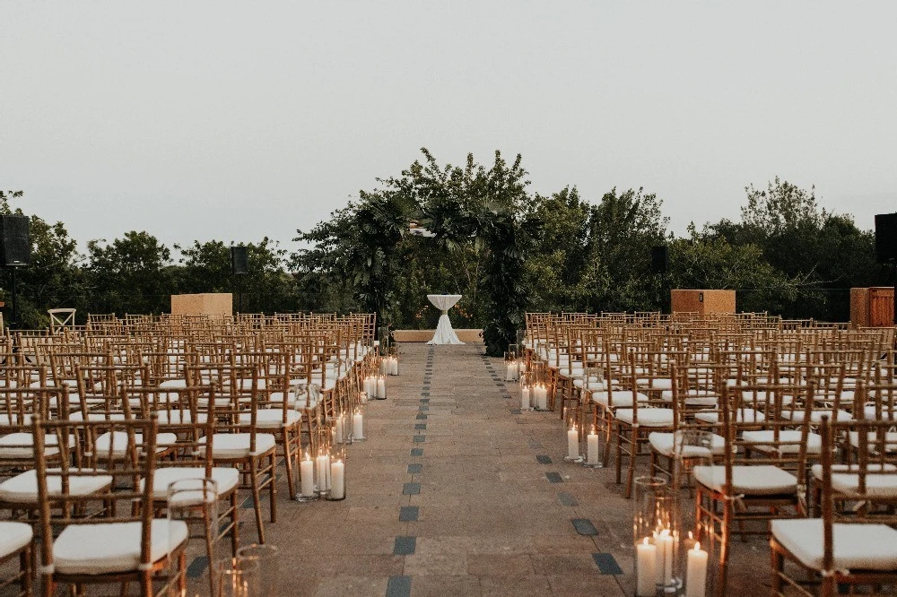 A Classic Wedding for Steph and Andrew