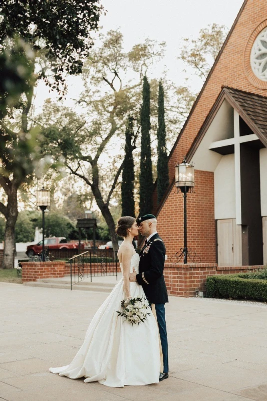 A Classic Wedding for Katy and Ty