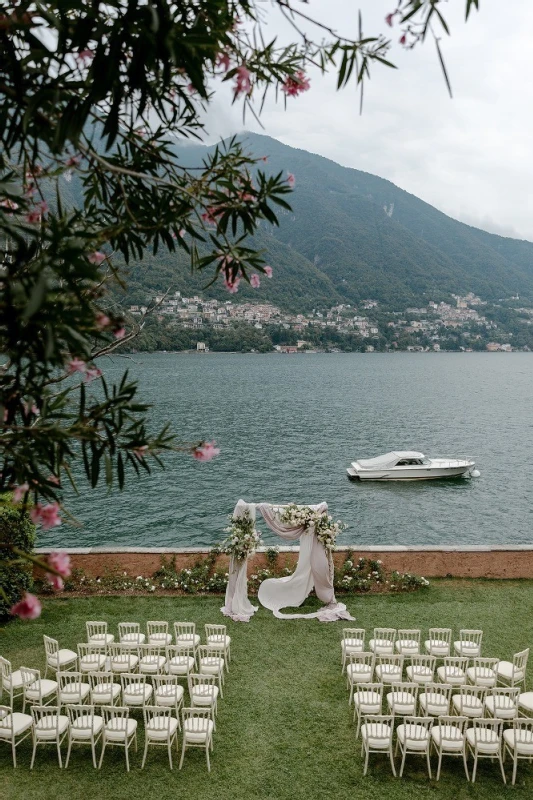 An Outdoor Wedding for Sophie and John