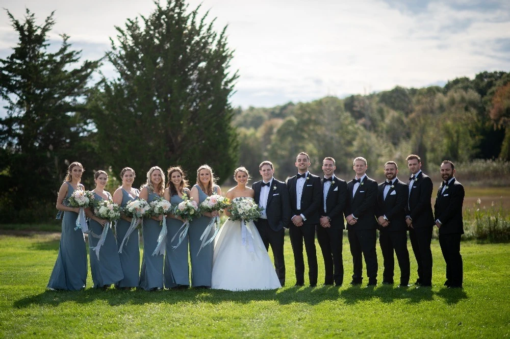 A Classic Wedding for Jackie and James