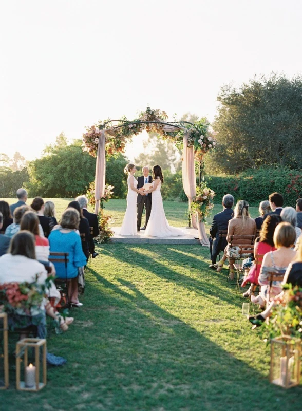 A Vintage Wedding for Liz and Molly