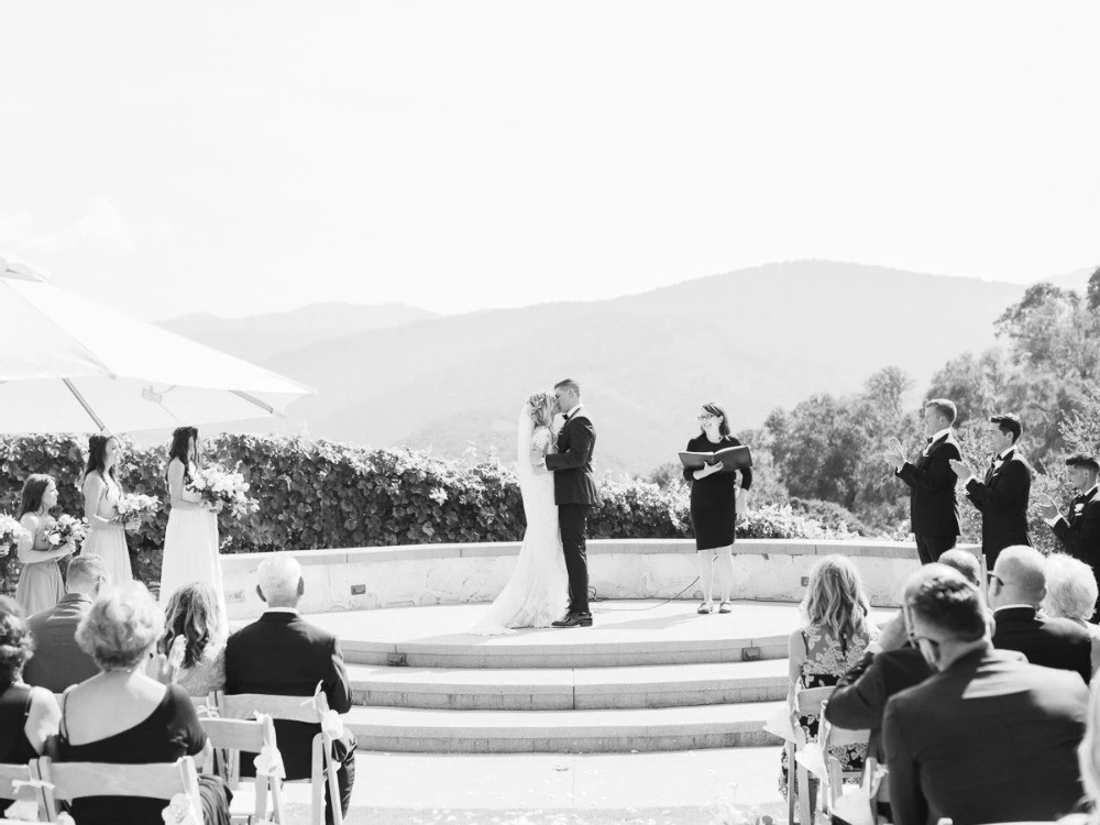 An Outdoor Wedding for Diane and Justin