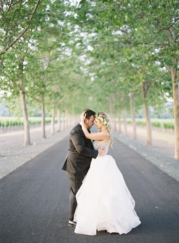 An Outdoor Wedding for Ellen and Morgan