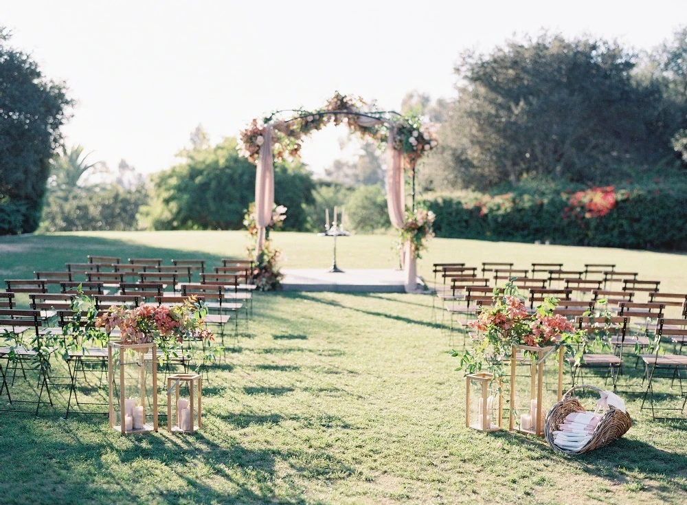 A Vintage Wedding for Liz and Molly