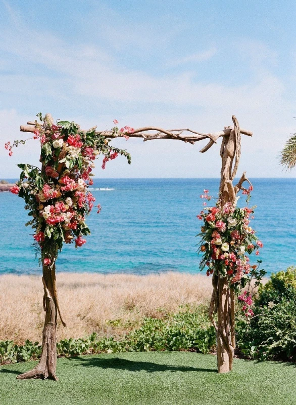 A Beach Wedding for Lindsay and Michael