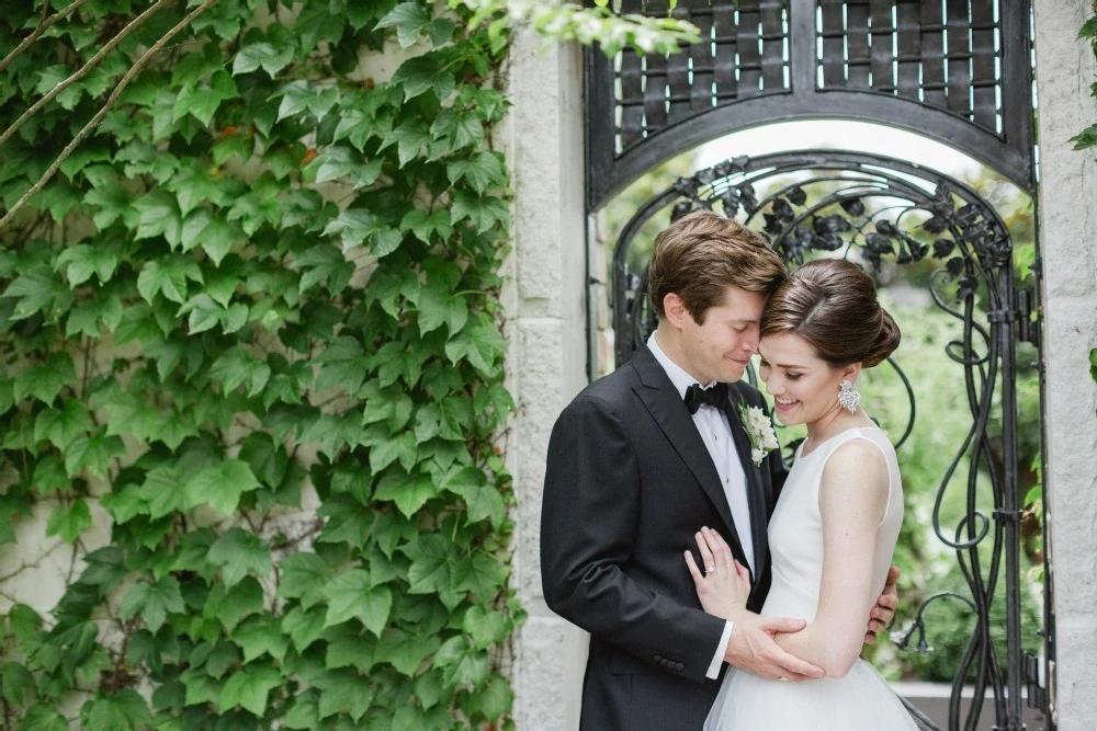 A Classic Wedding for Shannon and Colin