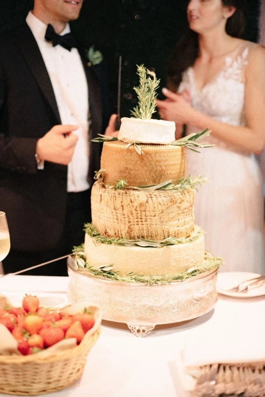 A Beach Wedding for Laura and Dan