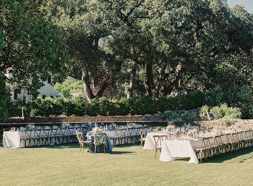 A Classic Wedding for Grace and Eric