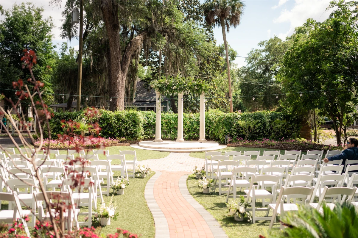 A Classic Wedding for Ashley and AJ