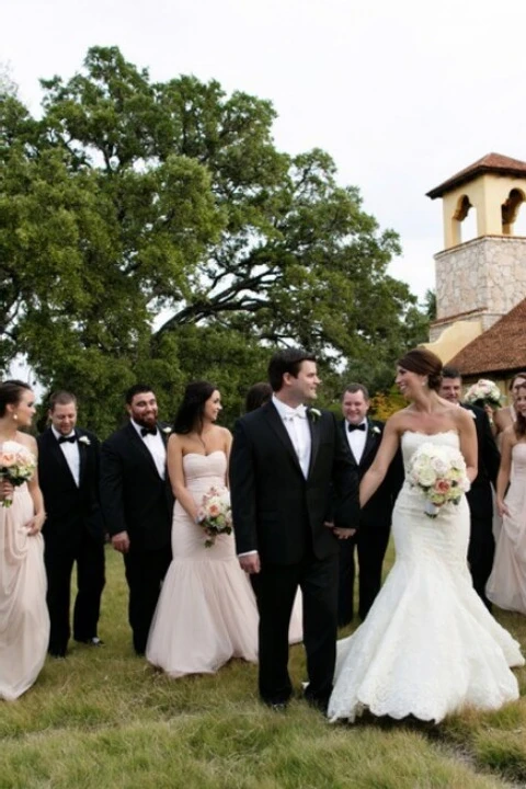 A Wedding for Elizabeth and Robert