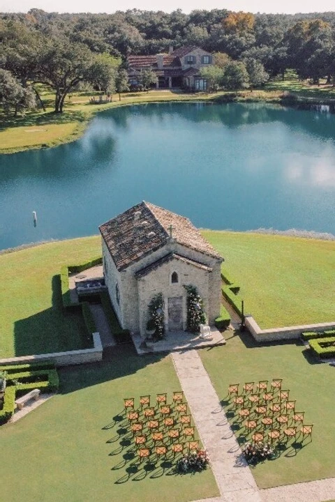 An Outdoor Wedding for Crystal and Garrett