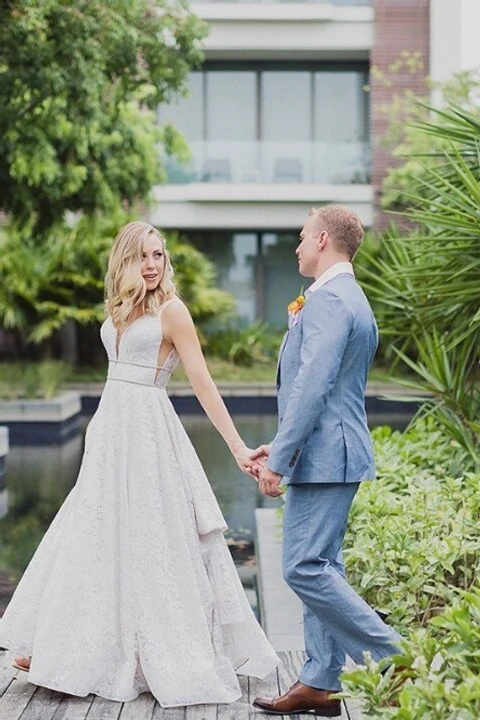 A Beach Wedding for Jennifer and Marek