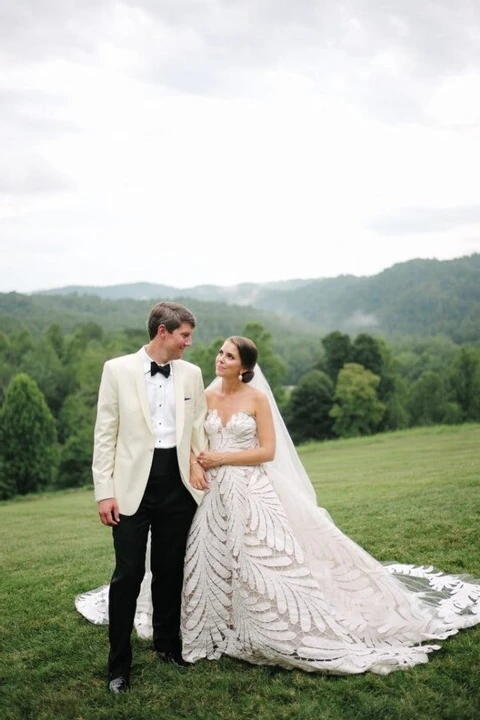 A Garden Wedding for Mary Katherine and Robert