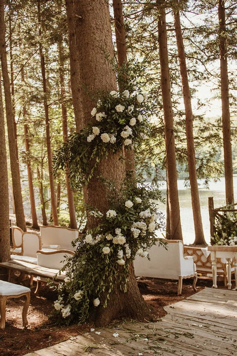 A Forest Wedding for Kaitlyn and Stephen