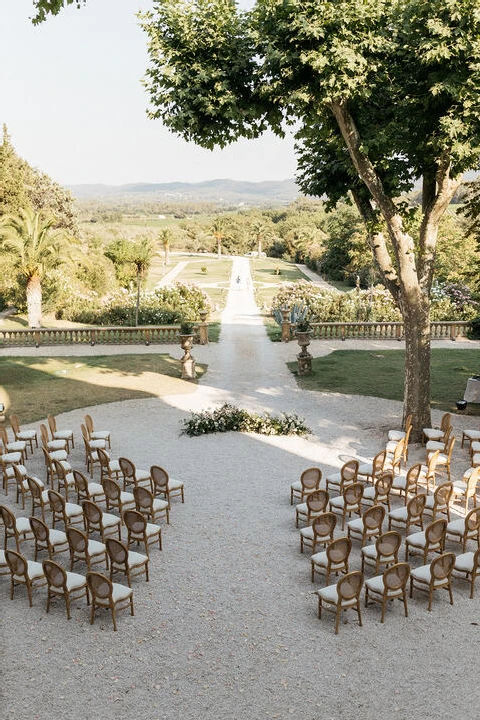 A Classic Wedding for Lily and Maxx