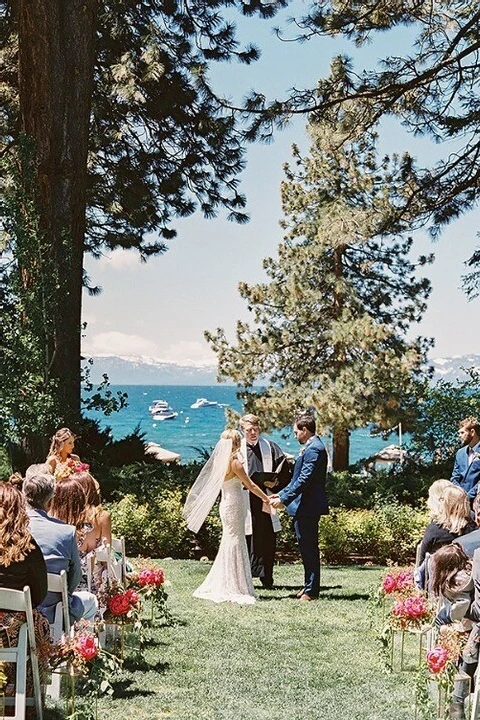 An Outdoor Wedding for Victoria and Brandon