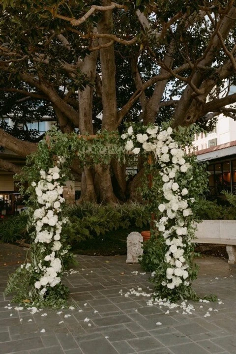 A Classic Wedding for Nicole and Mike