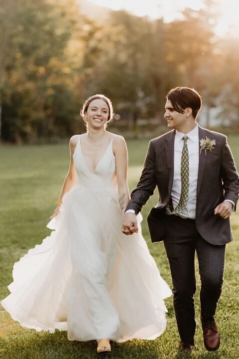 An Outdoor Wedding for Corinne and Jeff