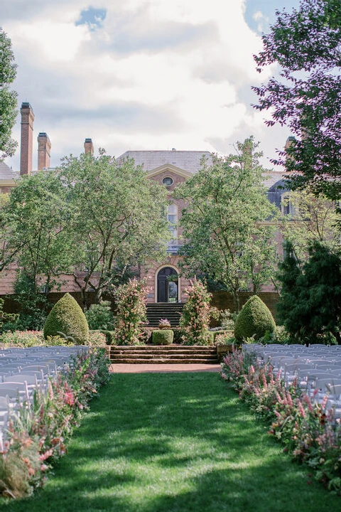 A Garden Wedding for Lucy and Brock