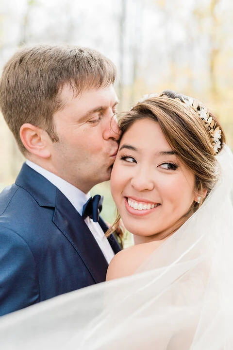 A Rustic Wedding for Yumi and Eric