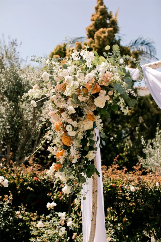 An Outdoor Wedding for Lauren and Jon