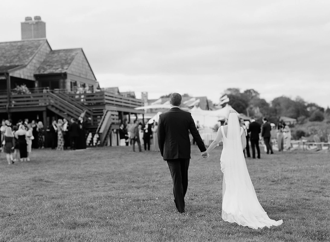 An Outdoor Wedding for Megan and Matthew