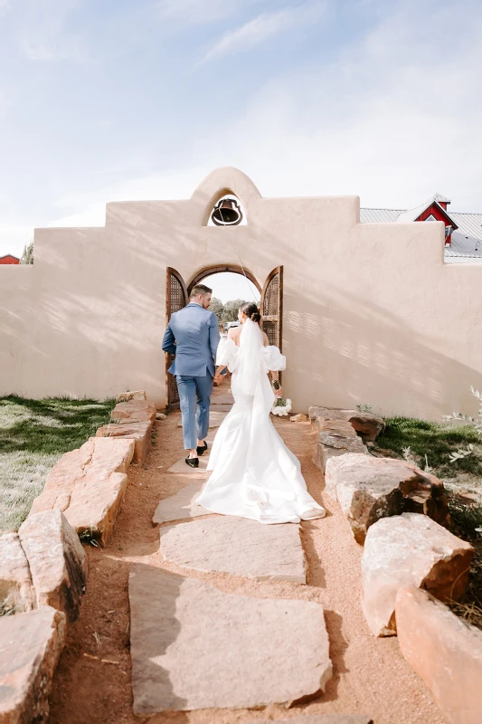 A Desert Wedding for Sarah and Ben