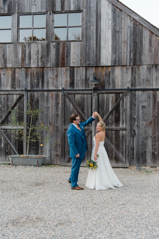 An Outdoor Wedding for Shelley and Stephen