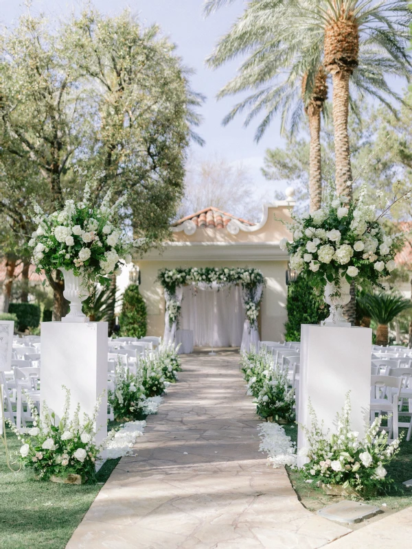 A Formal Wedding for Stephanie and Steve