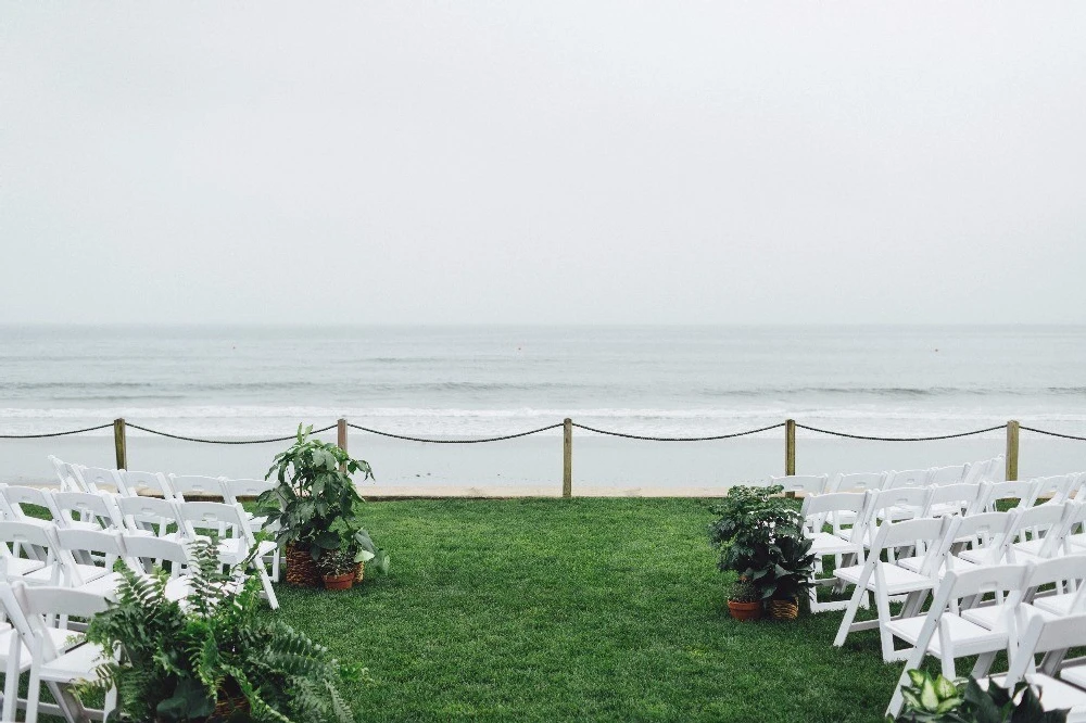 A Waterfront Wedding for Laura and Louis