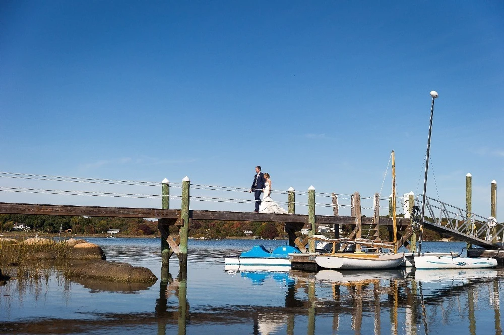 A Classic Wedding for Emily and Drew