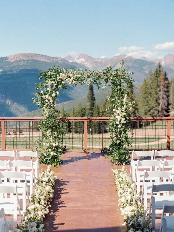 A Classic Wedding for Abby and Connor