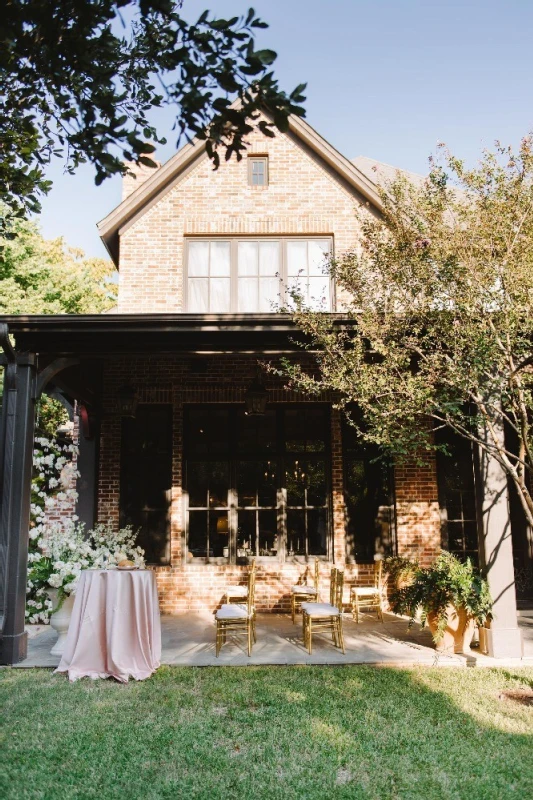 A Vintage Wedding for Annie and Bailey