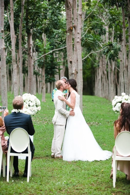 An Intimate Wedding for Juana and Anton