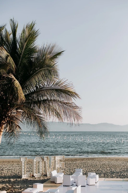 A Beach Wedding for Corinne and Brian