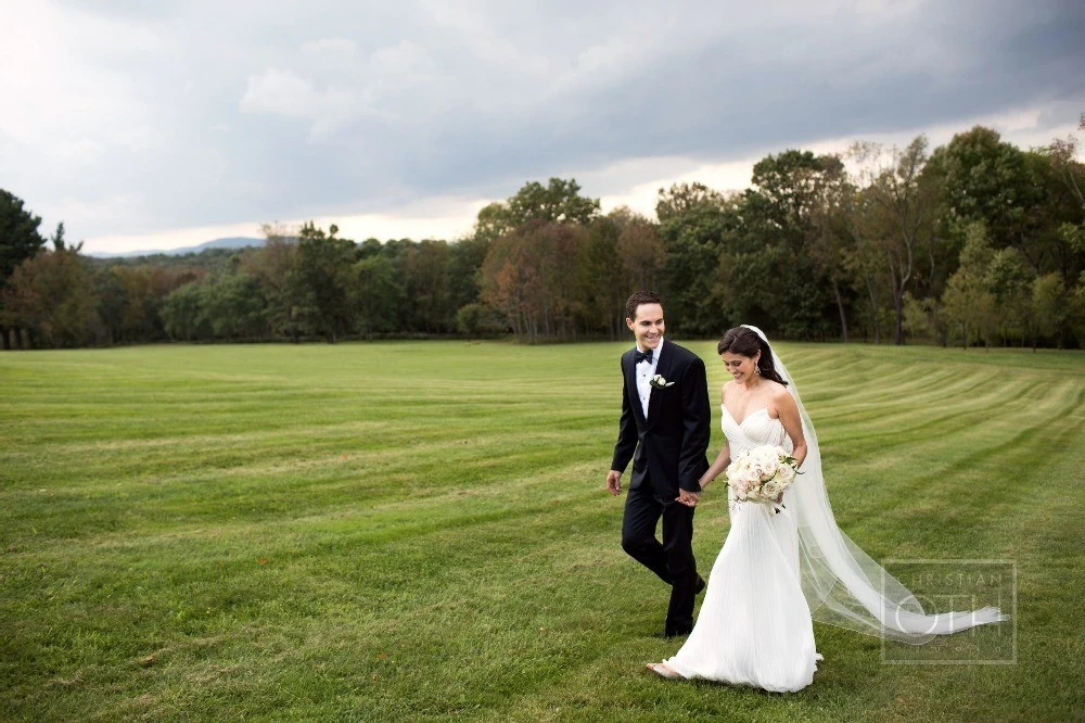 A Wedding for Elizabeth and Ryan