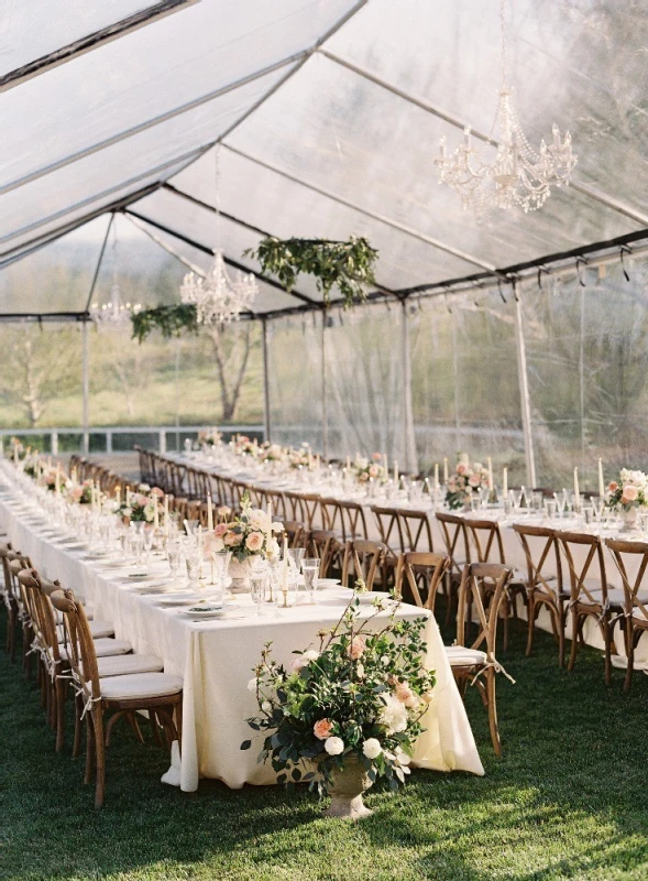 An Outdoor Wedding for Jenny and Nick