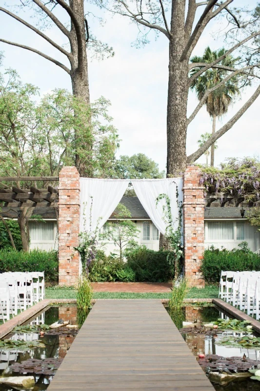 A Beach Wedding for Elizabeth and Jimmy