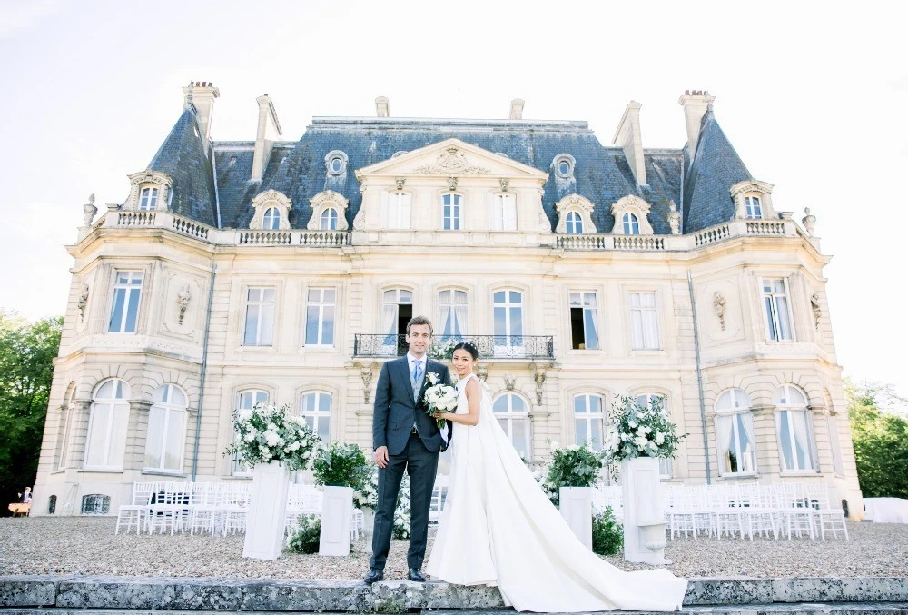 A Classic Wedding for Julia and Ghislain