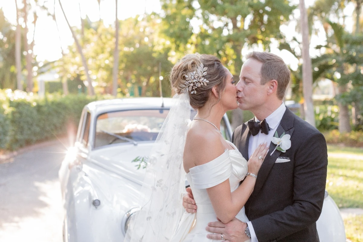 A Beach Wedding for Monique and Shay