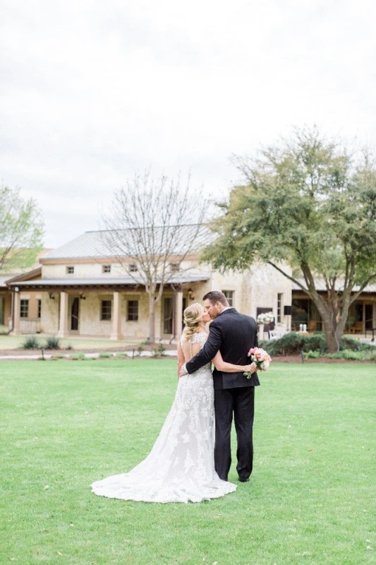 A Classic Wedding for Christie and Dan