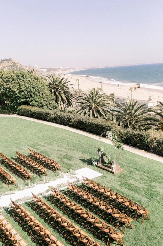 A Beach Wedding for Taylor and Andrew