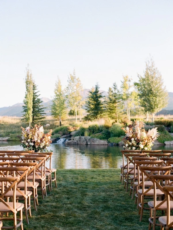 A Rustic Wedding for Amy and Dave