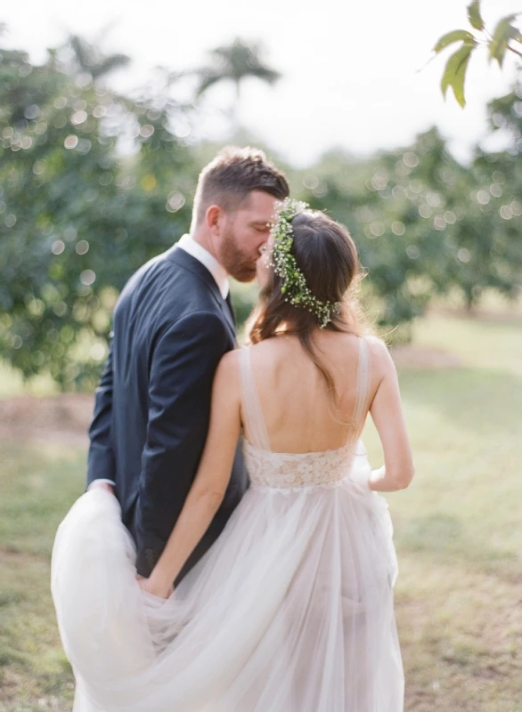 A Rustic Wedding for Leiana and Jason