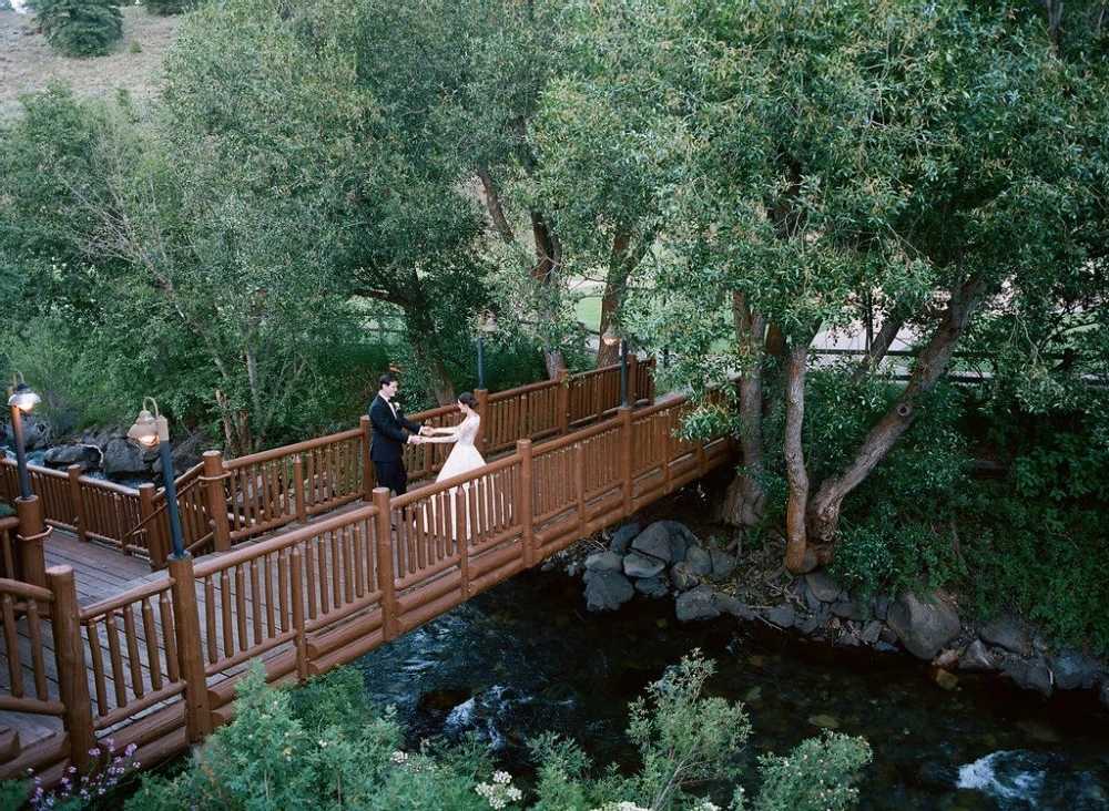 A Classic Wedding for Catie and Zack