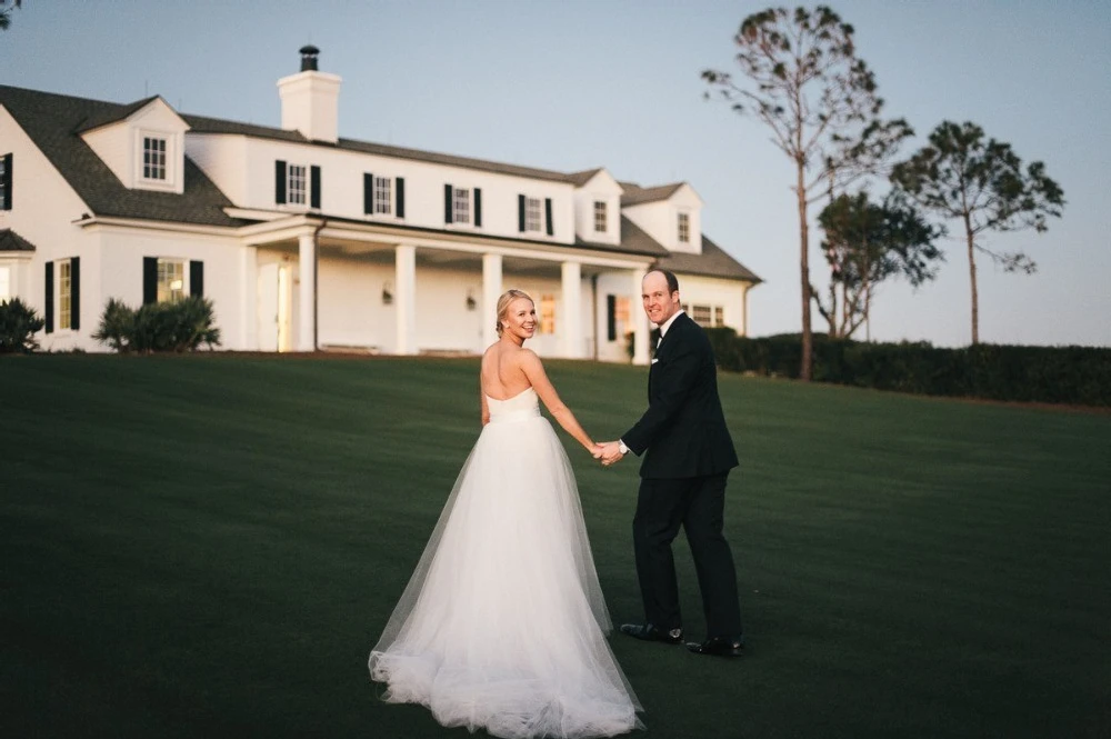 A Classic Wedding for Grace and Tommy